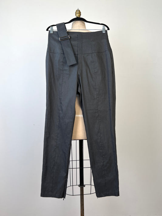 Pantalon en lin techno gris à ceinture déco (M et L)