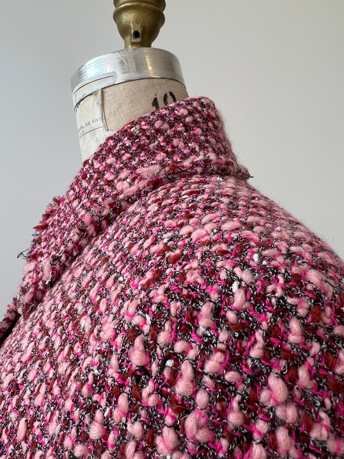 Surchemise longue effet Chanel en tricot rose panaché (6-10-12-14-16)