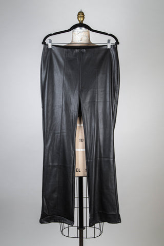 Pantalon en faux cuir noir (10)