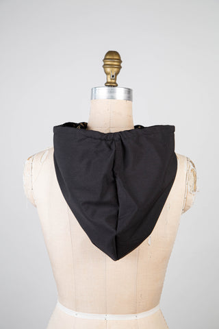 Black velvet capulard with gold buckles / black satin (See IMP* Fabric)