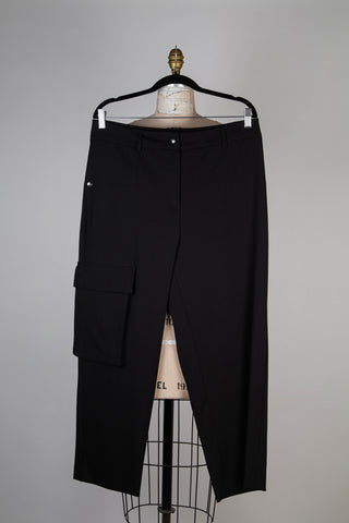 Black cargo pocket pants (L)