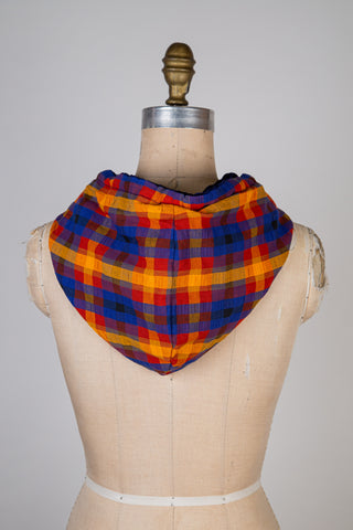 Capulard en velours froncé minuit / tartan vivifiant