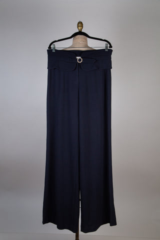 Navy tailored pants with pearl belt (12)