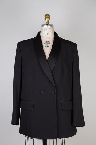 Black blazer with satin lapels (16)