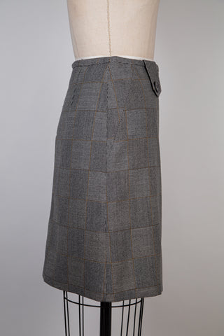 Pure virgin wool skirt with graphic jacquard (4 and 6)