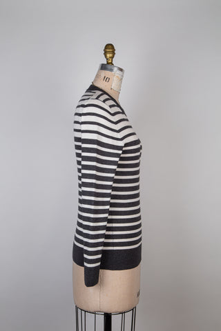 Gray and cream striped silky knit sweater (6)