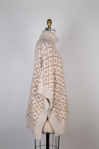 Cozy biscuit jacquard poncho (6)