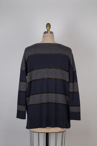 Oversized navy/grey/metallic sweater (6+)