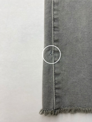 Pantalon denim gris à taille bijoux (10+16)