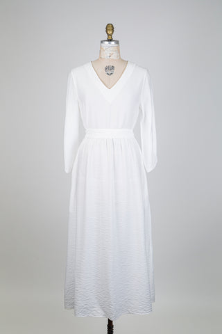 White dress, delicate drape (6)