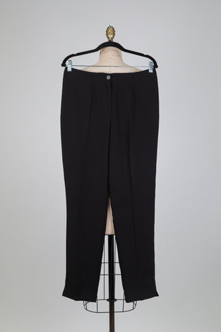 Lightweight black tailored pants (8)