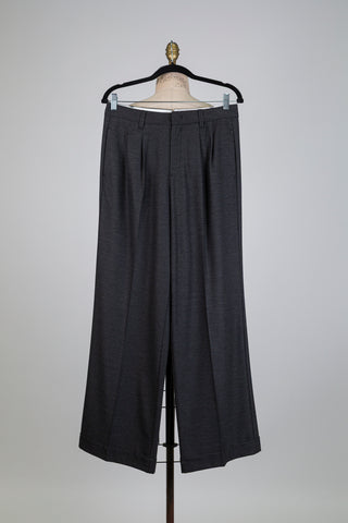 Classic grey tailored trousers with cuffs (6/8)