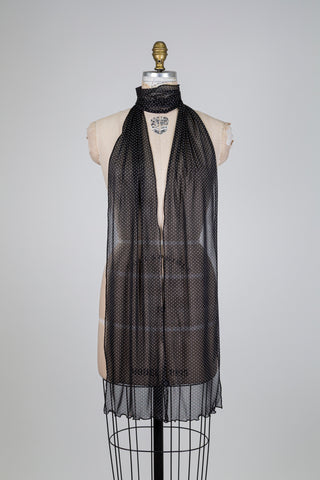 Foulard XXL en tulle noir à petits pois