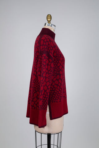 Red animal print turtleneck sweater (6)