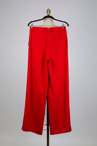 Bright red pants (6-10)