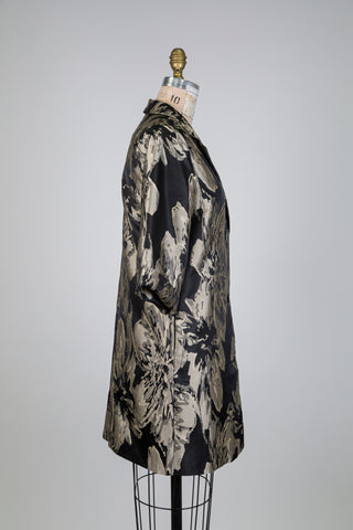 Long blazer with giant flower jacquard (6)
