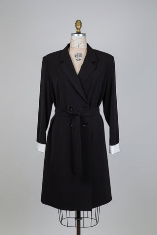 Black blazer dress with white lapels (4+14)