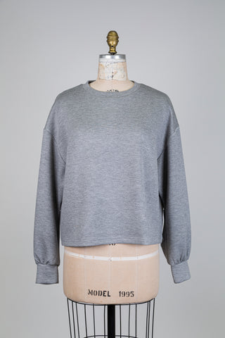 Chandail gris oversized ultra doux (S)