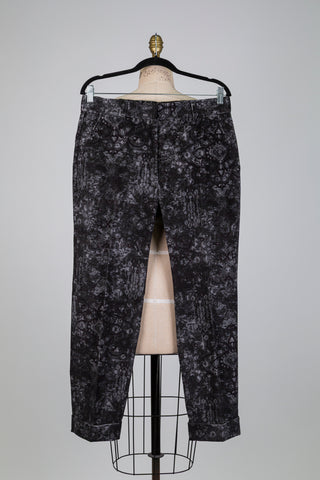 Pantalon velours gris damassé déconstruit (12)