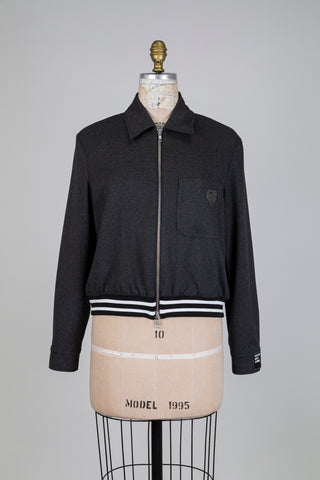 Veste courte grise à bordure élastique contrastée (6)