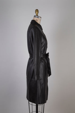 Robe chemisier en faux cuir noir (6 et 8)