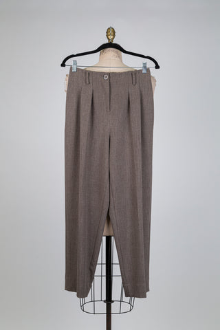Pantalon tailleur brun cacao à plis creux (6)