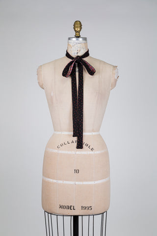 Reversible black and shiny pink colonel