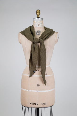 Châle kaki effet peau de pêche