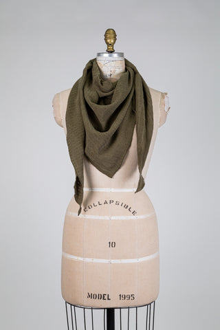 Châle kaki effet peau de pêche