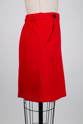 Retro twist red skirt (4+6)