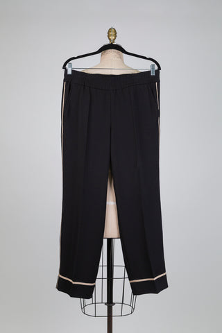 Pantalon noir à galons crème (8)
