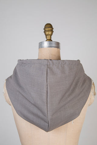 Capulard laine vierge ardoise / soie plissée anthracite