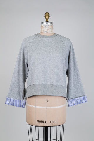 Grey sweatshirt with blouse cuffs (S+M)
