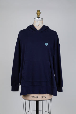 Sweatshirt marine à capuchon (6)