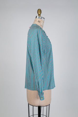 Green and white ruffled blouse (10)