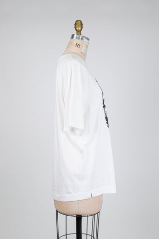 Stylish white dog t-shirt (14+16)