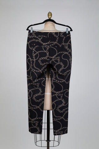 Pantalon cigarette à motif chaîne dorée (6)