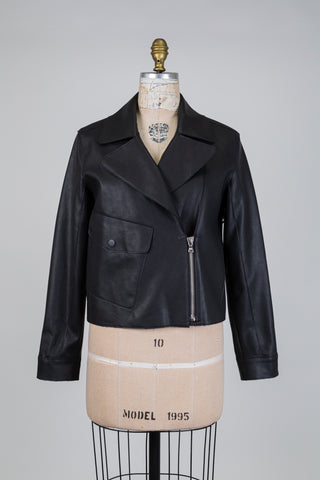 Veste noire en faux cuir mat (6)