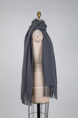 Foulard large gris à franges (TU)