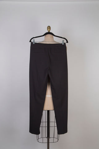 6317 099 0328 - Black cigarette pants with elasticated waist (4 and 10)