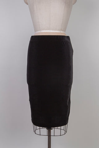 Black velvet comfort skirt (8 to 14)