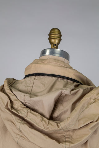 Manteau long sable en coton enduit (8)