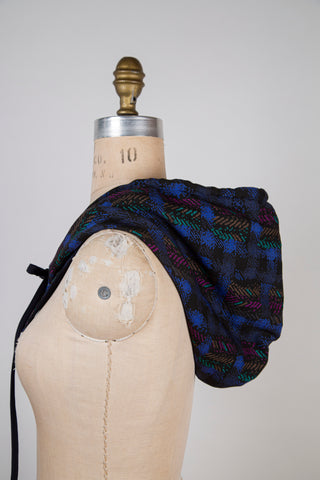Emerald/Midnight Velvet Scottish Knit Capular with Pockets