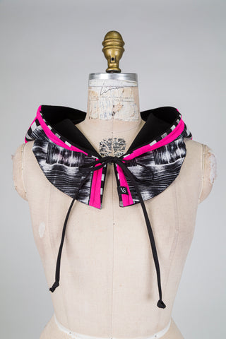 Capulard graphique noir et blanc/ rose néon sans pinces