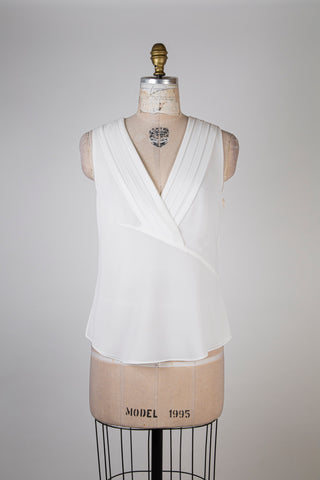 Haut blanc plissé façon cache-coeur (4)