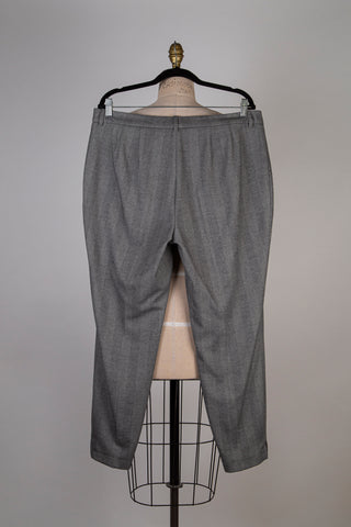 Pantalon cigarette en flanelle à chevrons graphite (14)