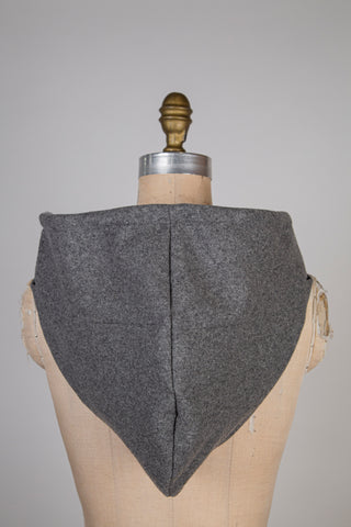 Capulard tricot ardoise / feutre de laine ardoise