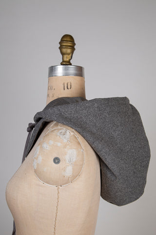 Capulard feutre de laine ardoise / laine vierge/soie gris optique