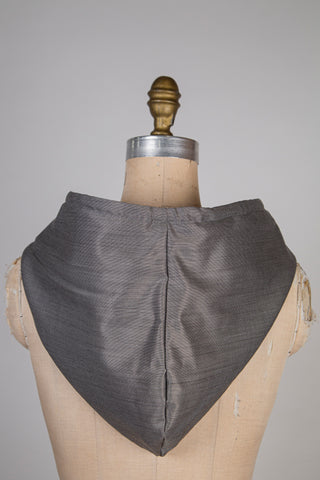 Capulard satin tissé gris optique / pure laine vierge anthracite