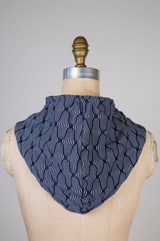 Camouflage hood / matching small squares